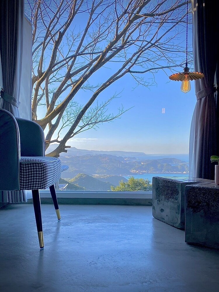 Sunnyroom 72/77