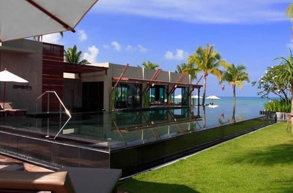 Chongfah Beach Resort Khao Lak 4/62