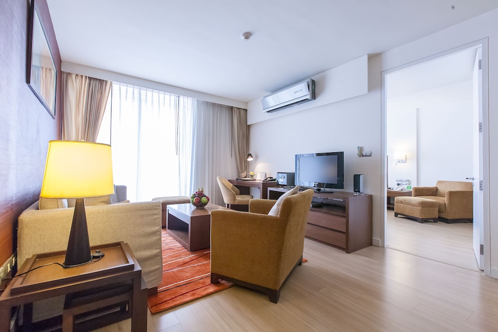 Oakwood Residence Sukhumvit 24 Bangkok 22/26