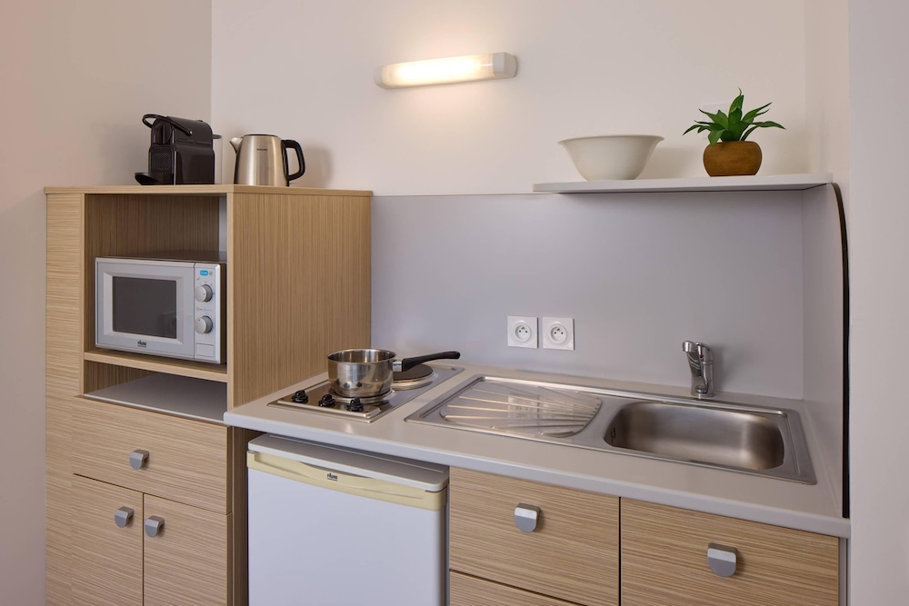 Quality Aparthotel Orleans Sud Zenith 7/24