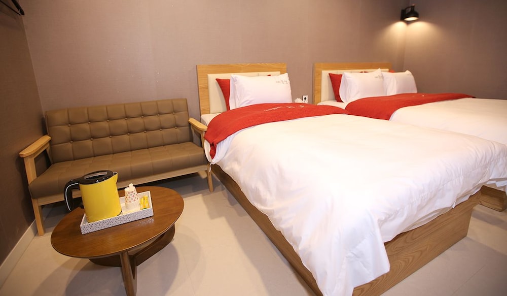 Hotel Ggulzam 21/50