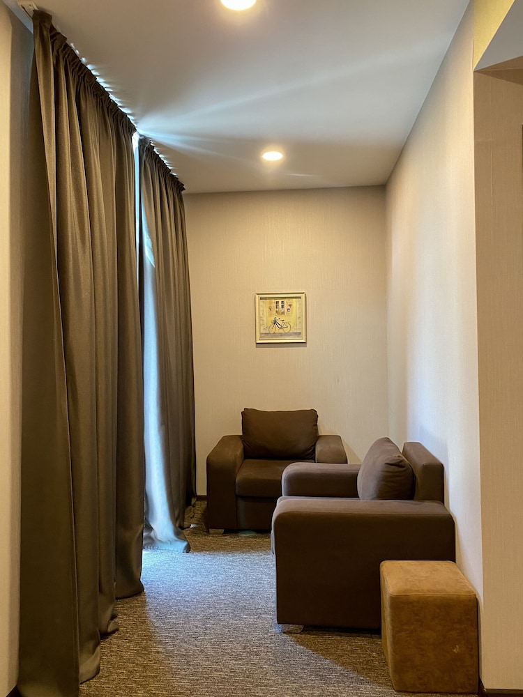 Betlem Hotel, Tbilisi 45/50
