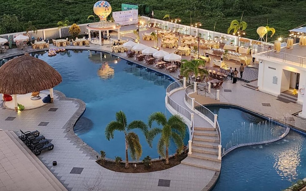 Aimas Hotel and Convention Centre 44/50