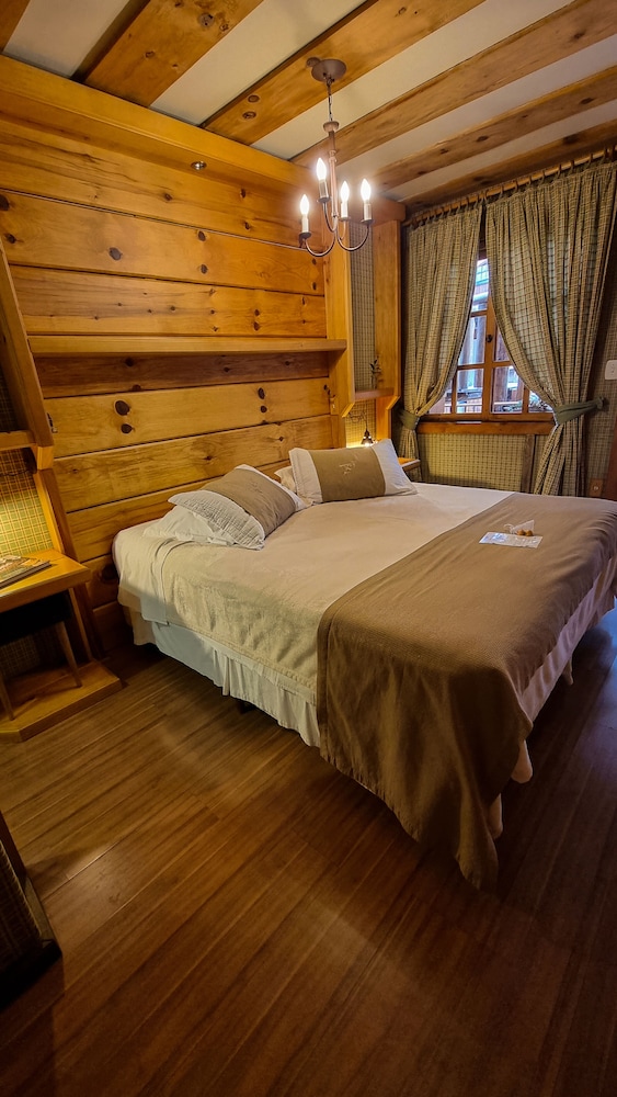 DELUXE, LUXURY, DOUBLE BED, SAUNA