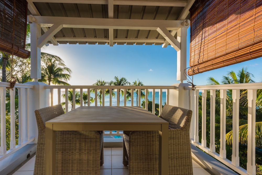 Mon Choisy Beach R 32/55