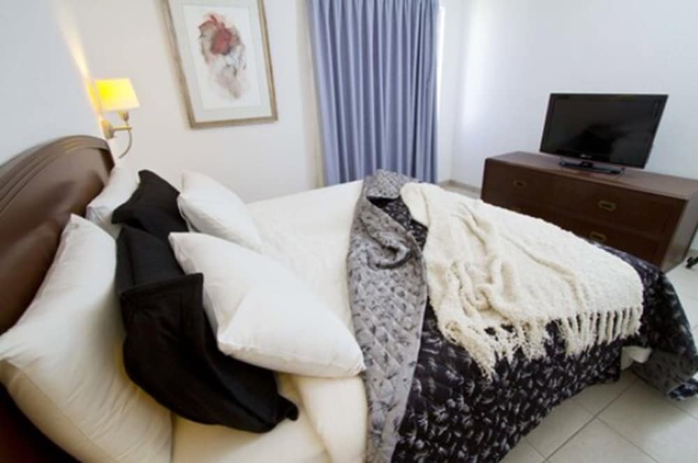 Terranova Suites 7/44