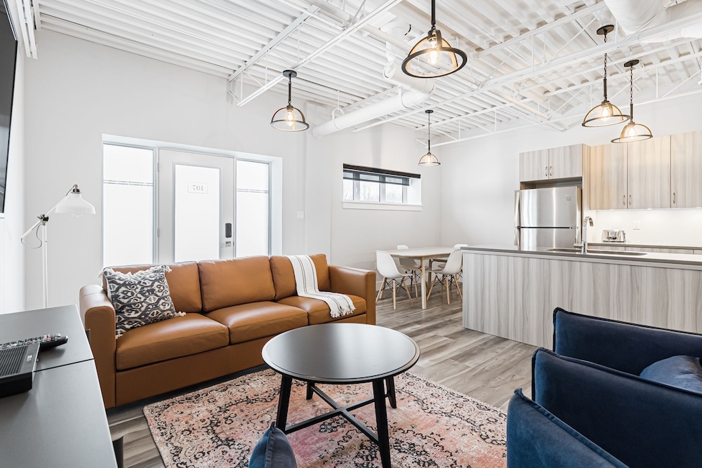 Station 1 - Suites Boutique Hotel 21/50