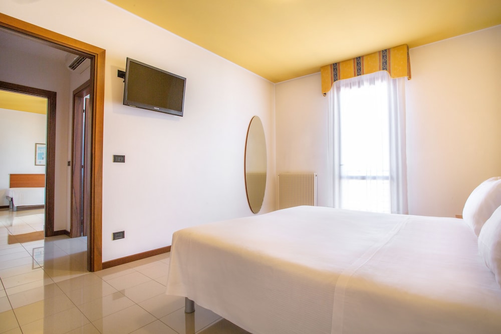 Best Western Titian Inn Hotel Venice Airport 16/40