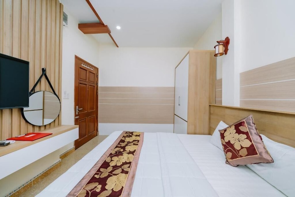 My Ngoc Hotel Catba 19/45