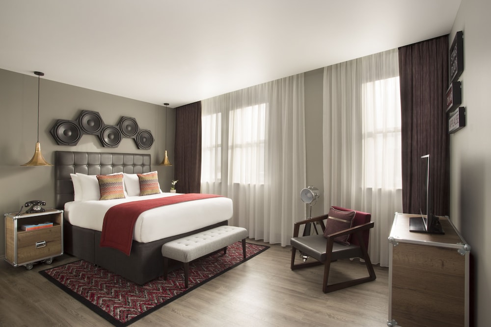 HOTEL INDIGO CARDIFF 15/63