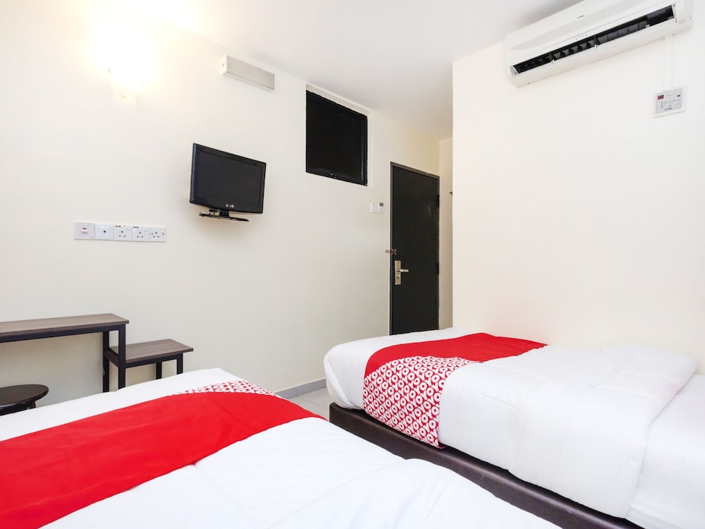 OYO 494 EG Hotel 13/26