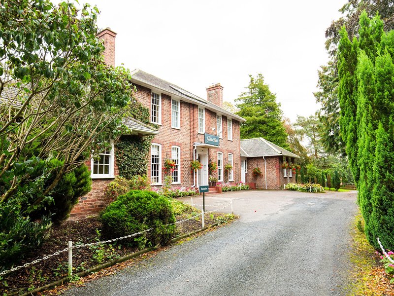Gretna the Gables 3/12