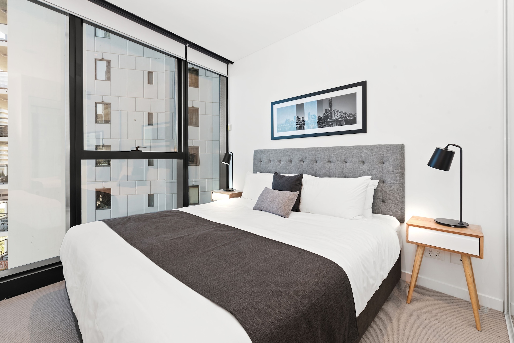 2 Bedrooms, Compact, Apartment, 1 Queen and 1 Single Bed, City View