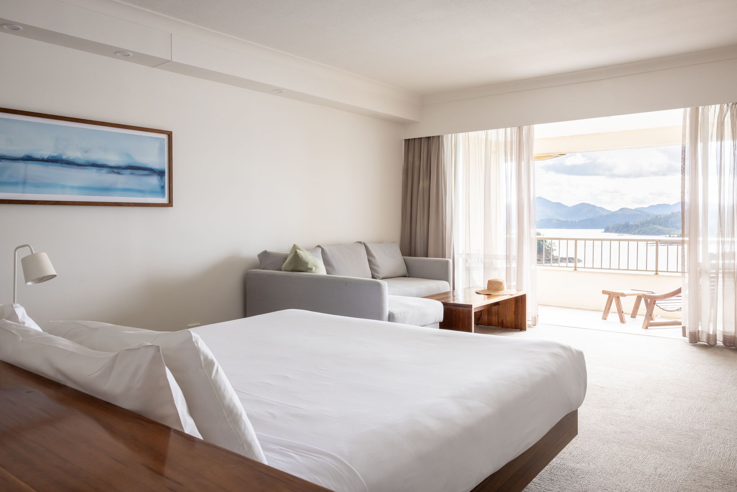 Coral Sea View King Room
