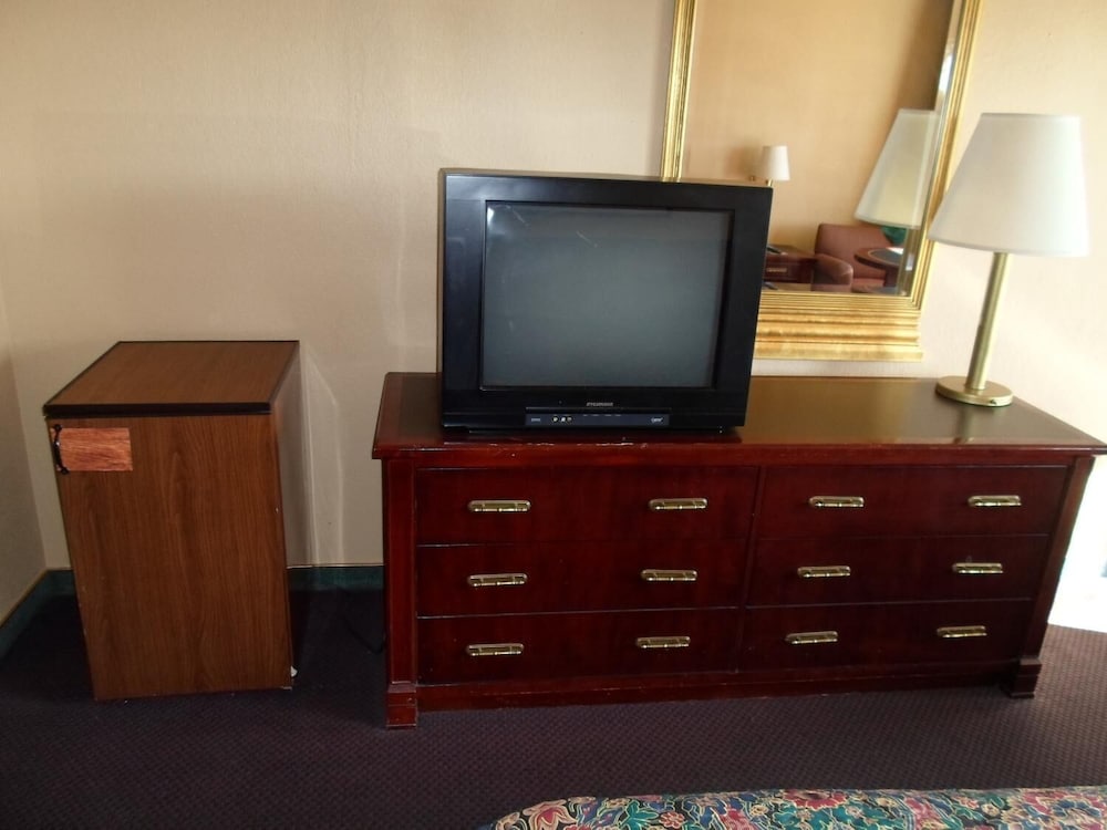 Heritage Inn 28/57