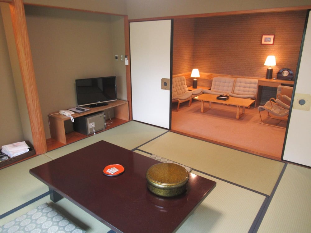 KIKUCHI KANKO HOTEL 38/63