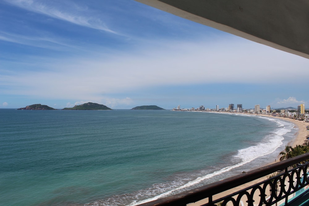 Hotel Playa Marina 46/52