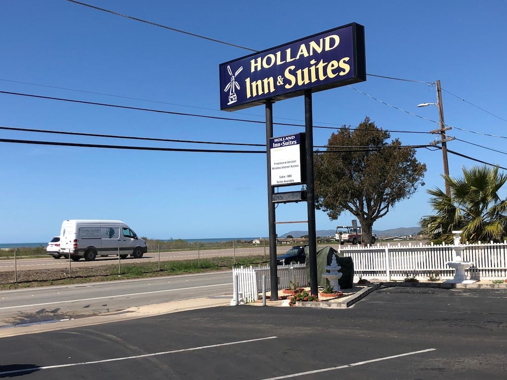 Holland Inn And Suites 35/51