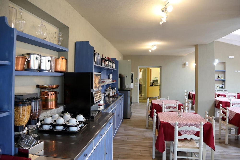 Albergo Breglia 50/64