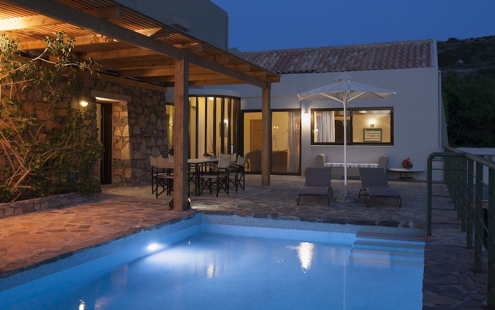 Istron Villas 20/50