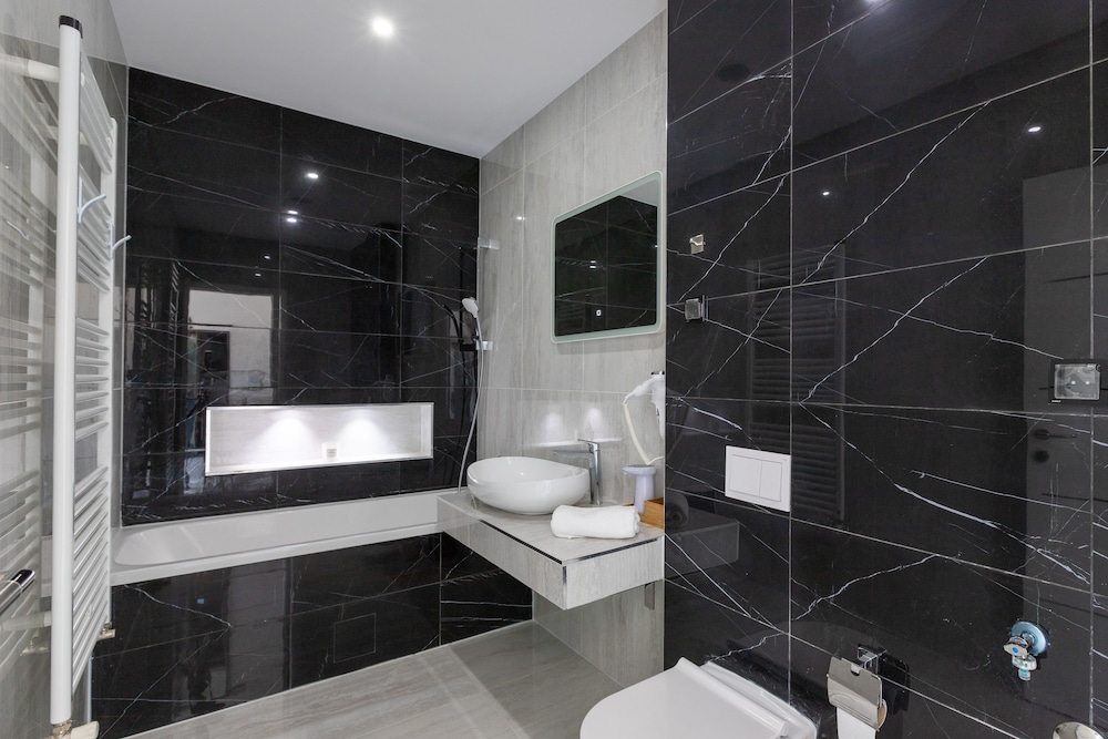 Tesla Boutique Apartments & Rooms 42/50