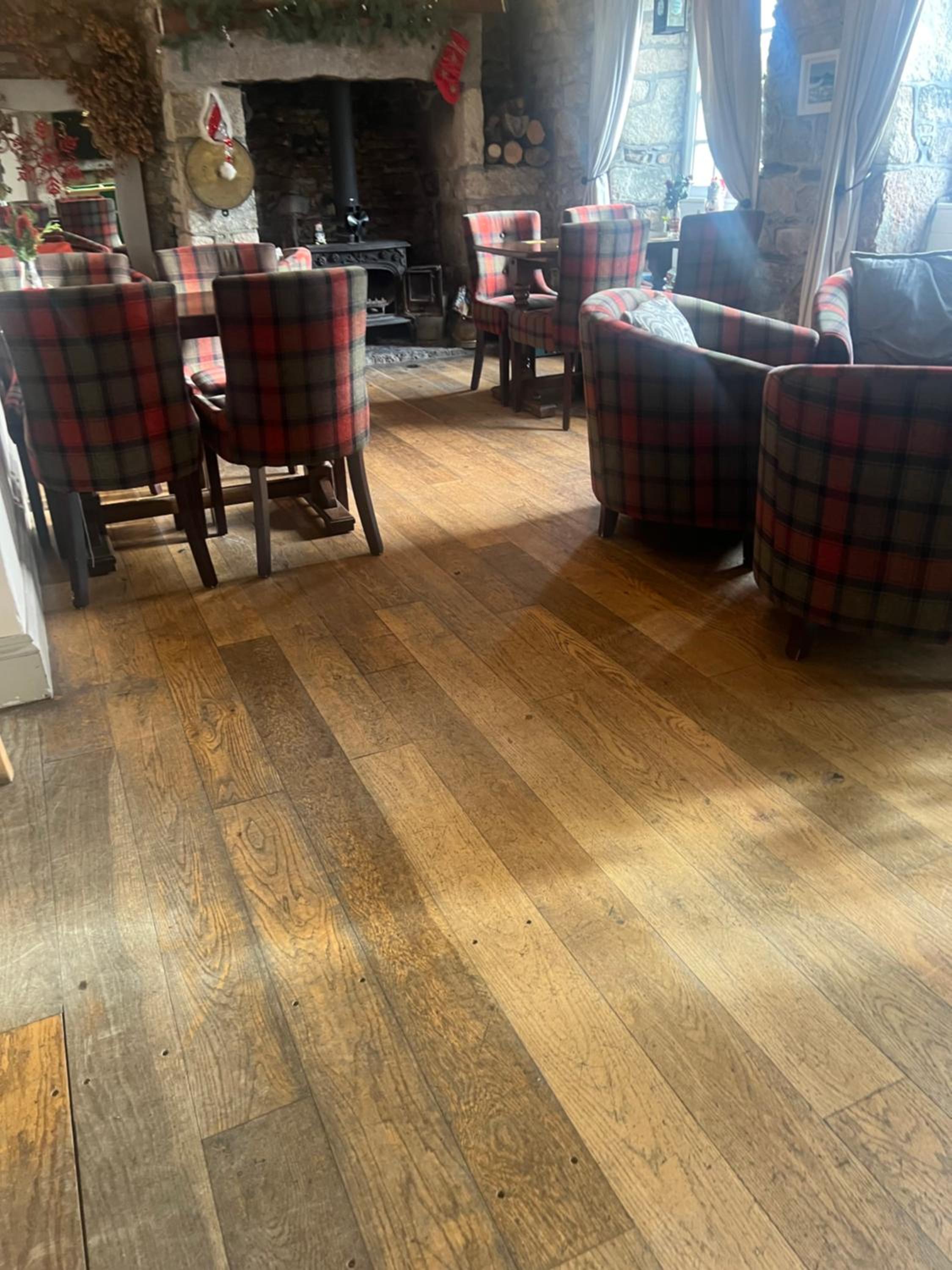 The Coach And Horses Inn 14/16