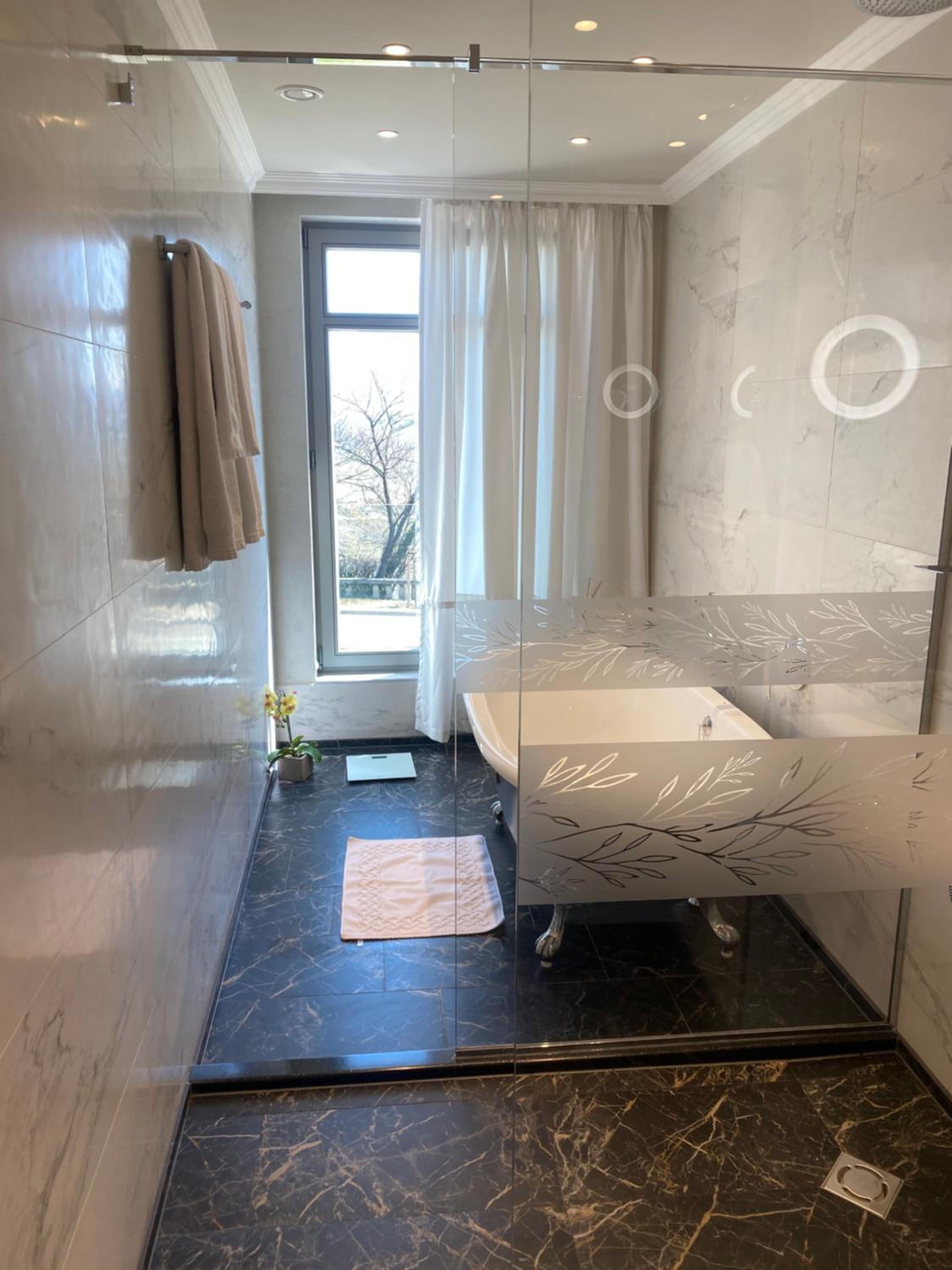 BOUTIQUE HOTEL PROMENADE 28/50