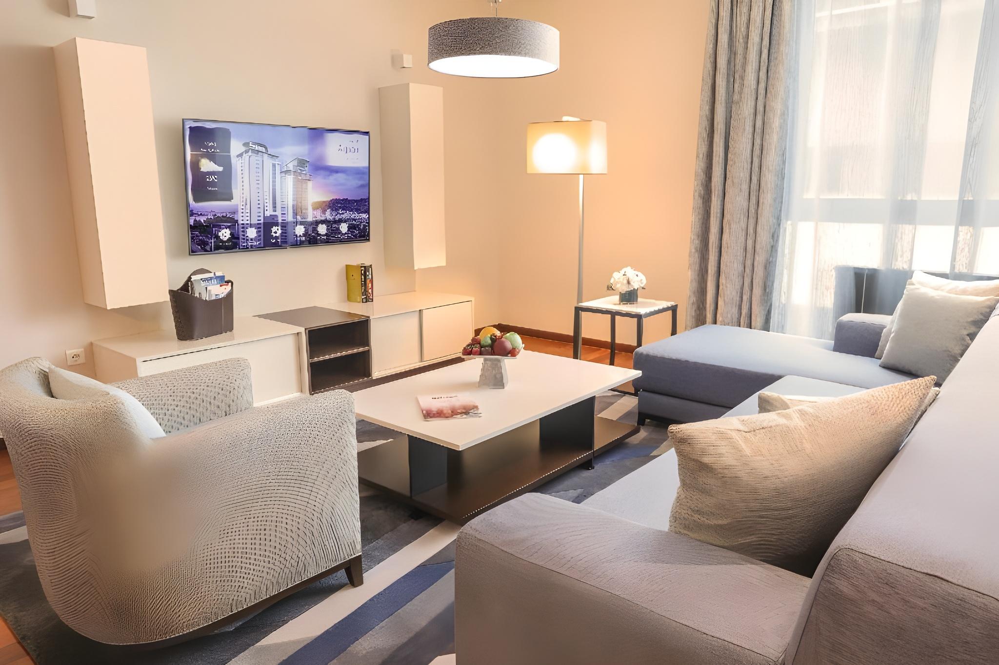 2 Bedrooms, Suite, Apartment