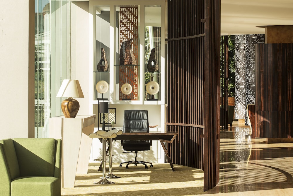 Nemuru Grand Bellevue Radio Dalam 8/39
