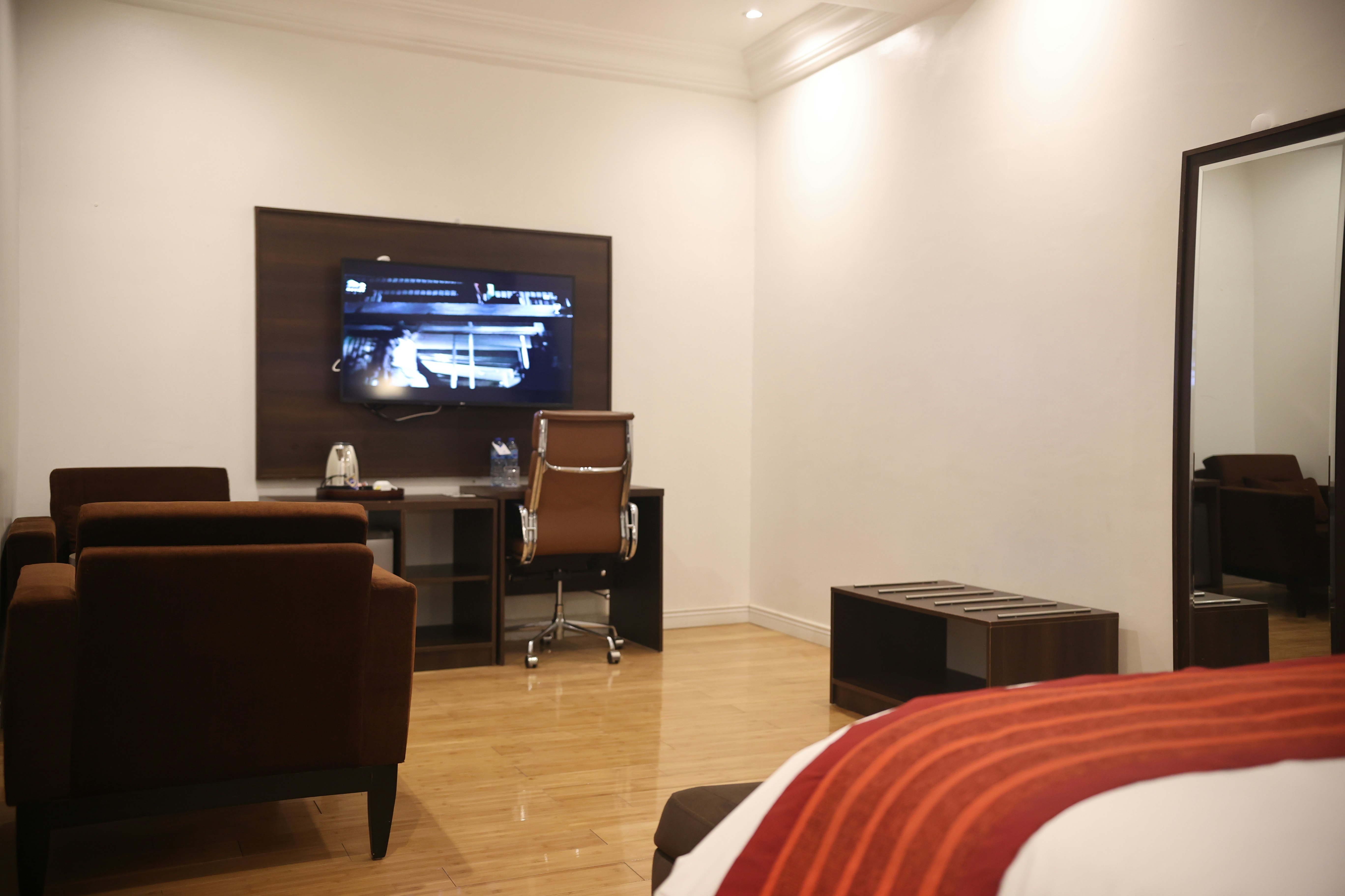 Bolton White Hotels 22/24