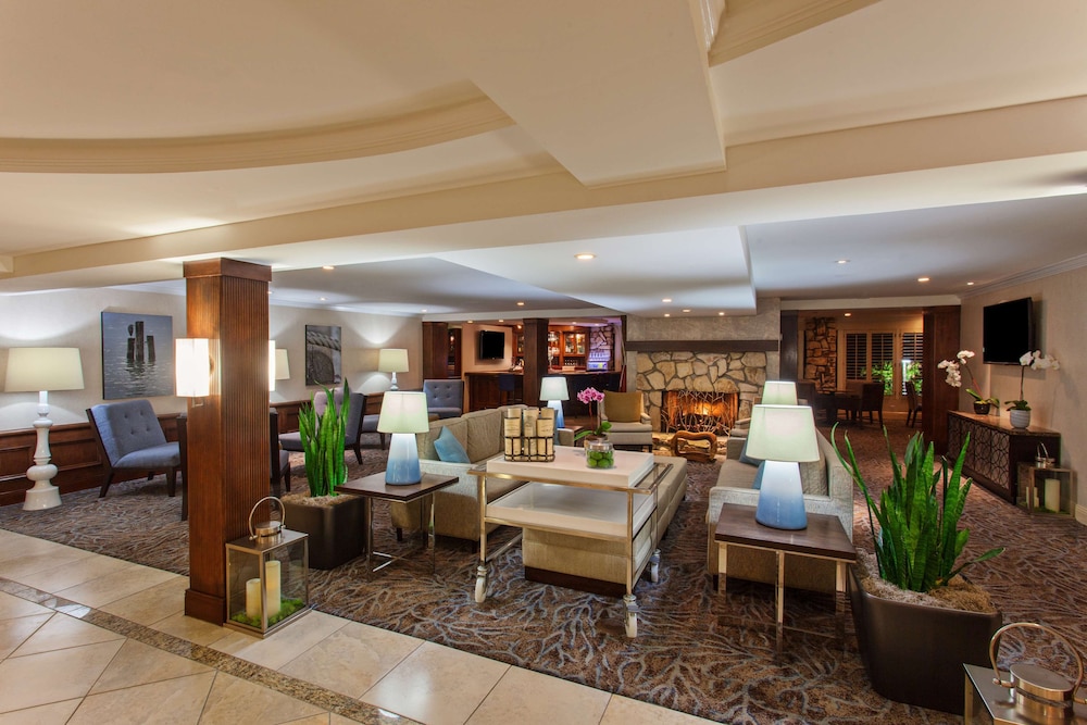 Hilton Garden Inn Monterey 39/58