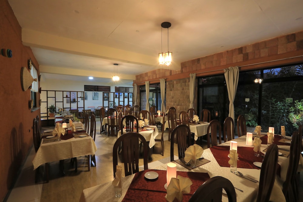 Harbe Hotel 36/50