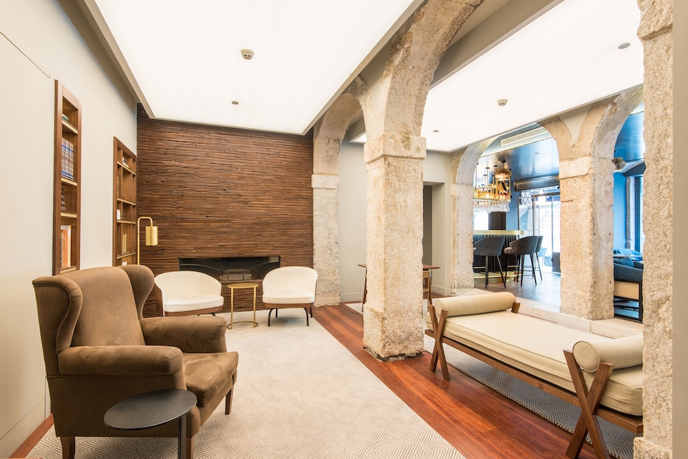 Hotel da Baixa 46/68
