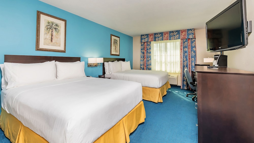 Holiday Inn Express and Suites Kendall 19/77