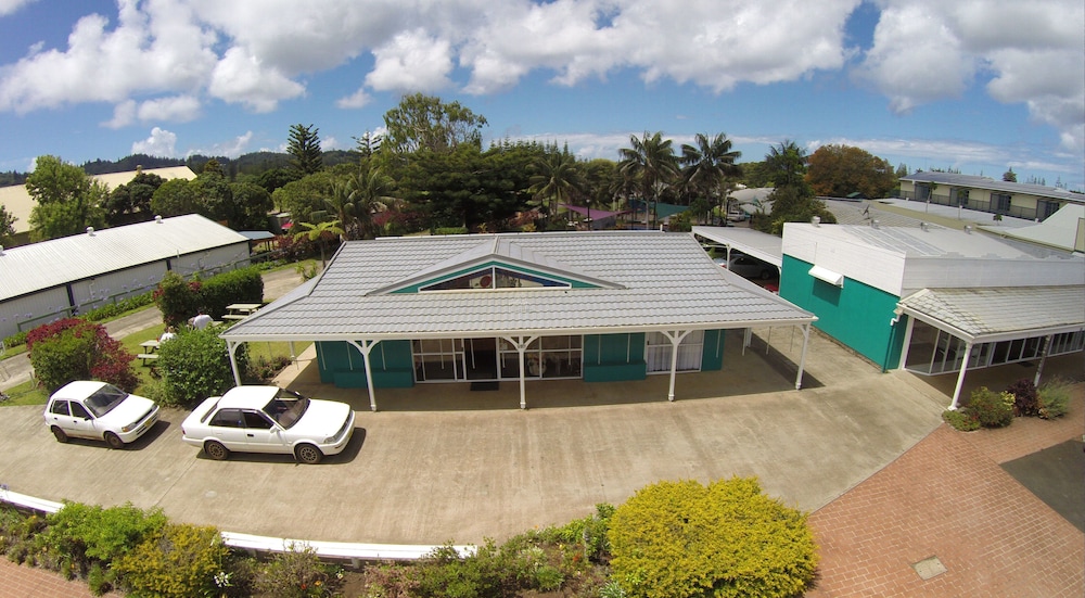 Aloha Apartments 46/61