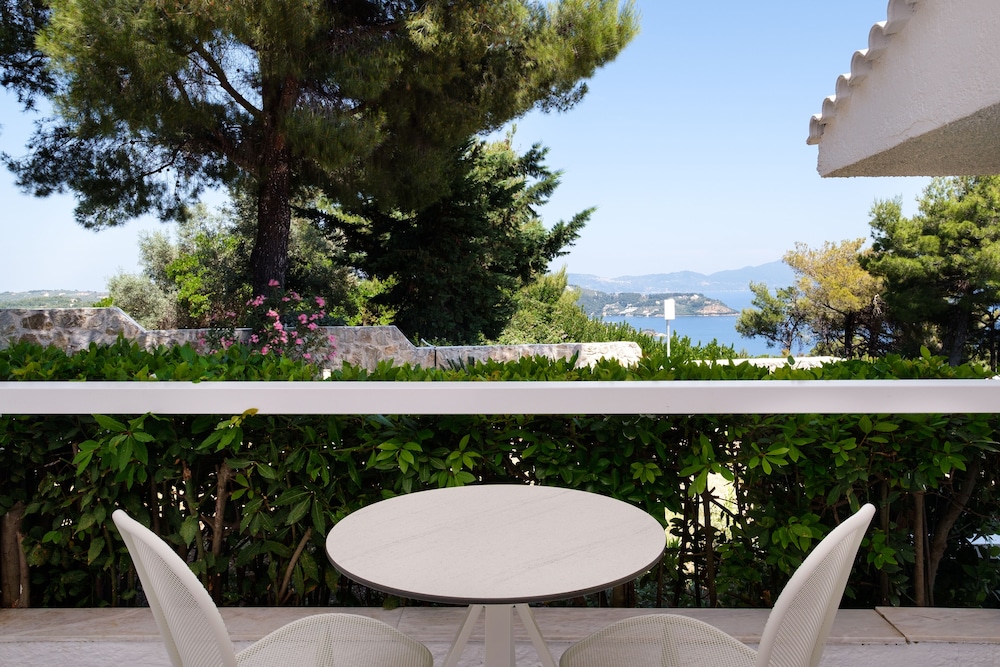Oniro Skiathos 33/57