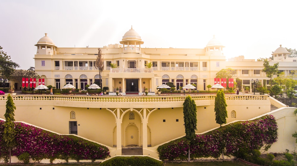 Lalit Laxmi Vilas Palace 2/50