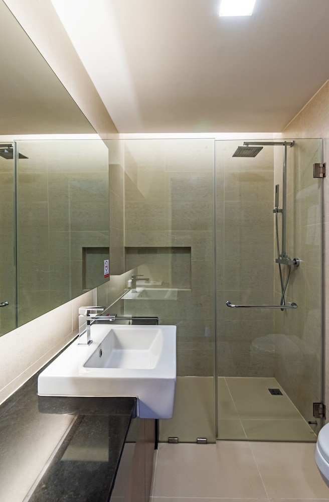 Olive Bangkok Hotel 11/46