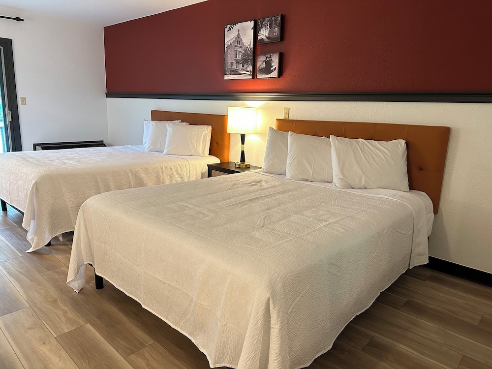 Hotel Vervana, Trademark Collection by Wyndham 29/66