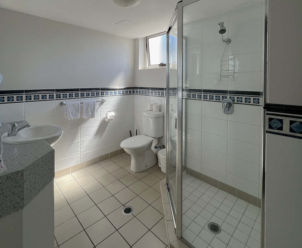 Wharf Boutique Apartments 75/78