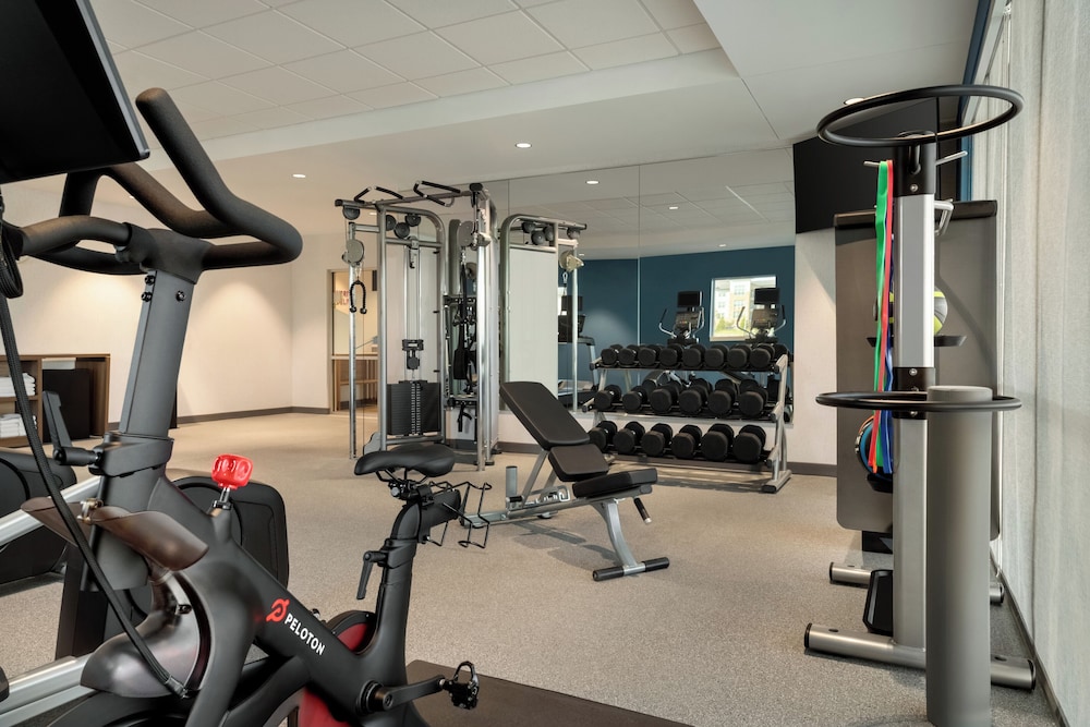 Home2 Suites by Hilton Denton 24/44