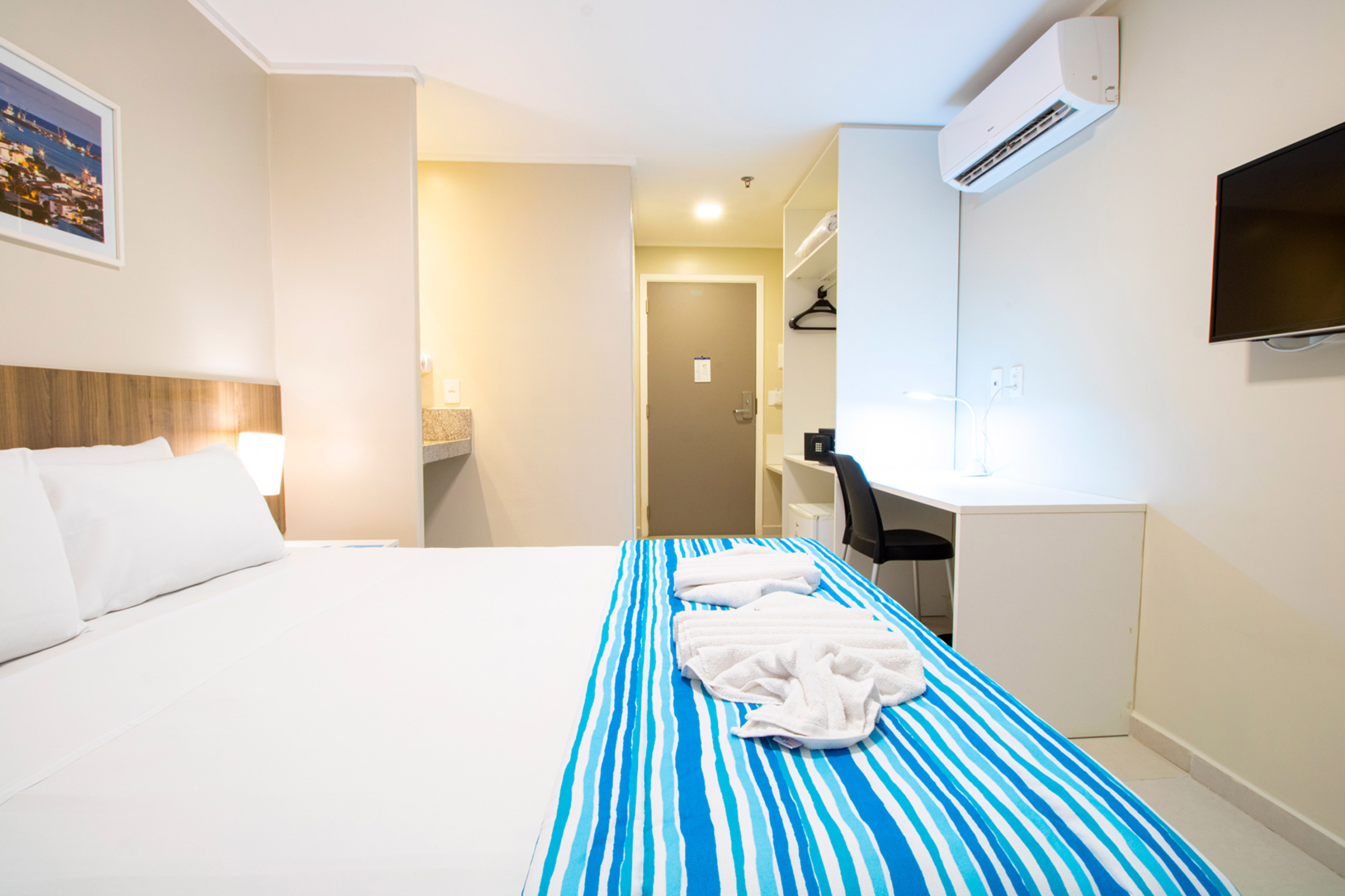 Double Sea View Double Bed