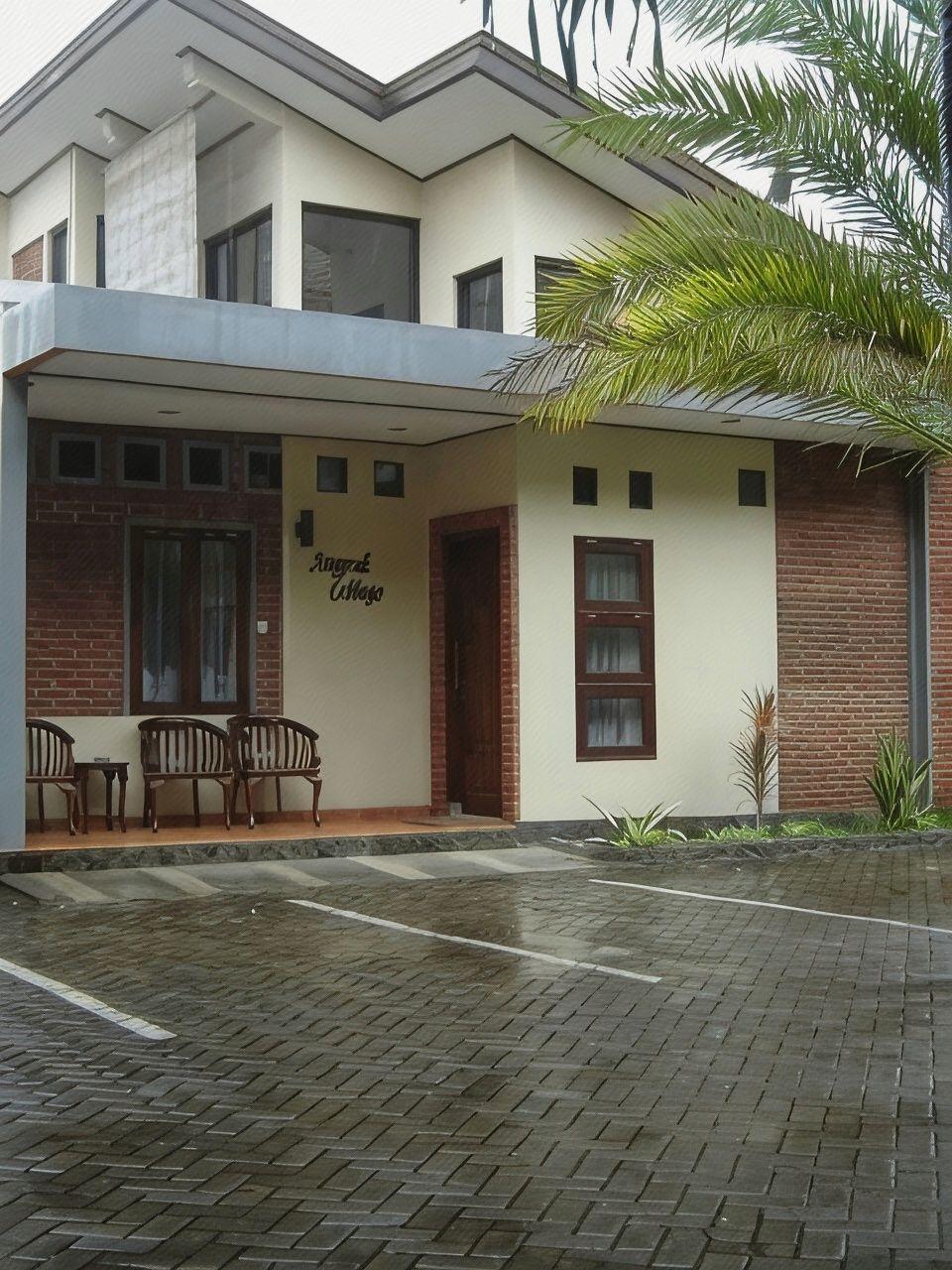 Nirwarna Hotel Bojonegoro 3/24