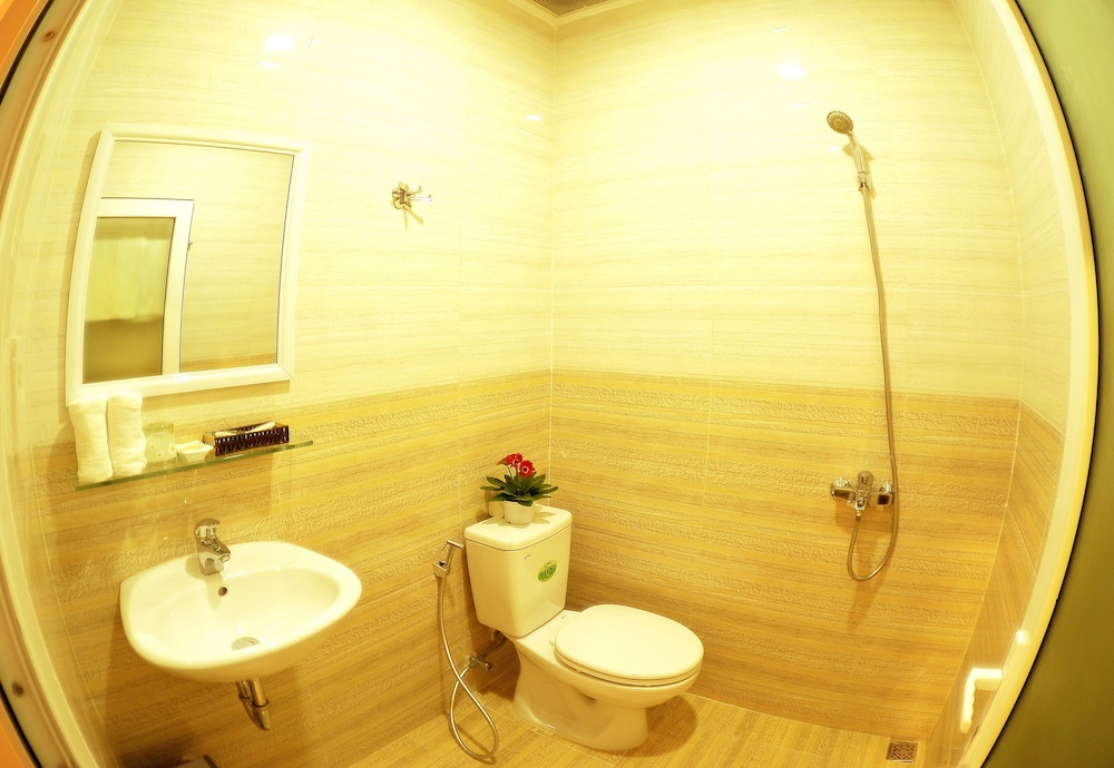 Dalat Flower Hotel 68/72