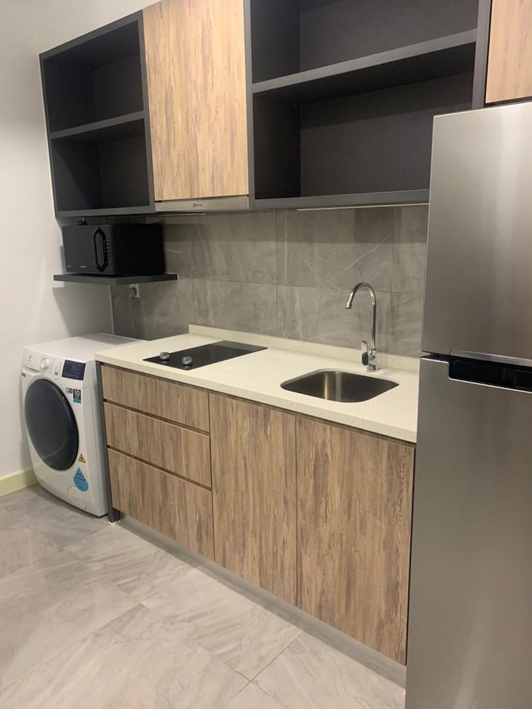 IMPERIO RESIDENCE SEAFRONT BY PERFECT HOST 9/43