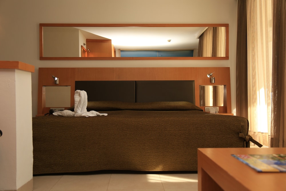 R2 Bahia Playa Design Hotel And Spa Adults Only 8/49