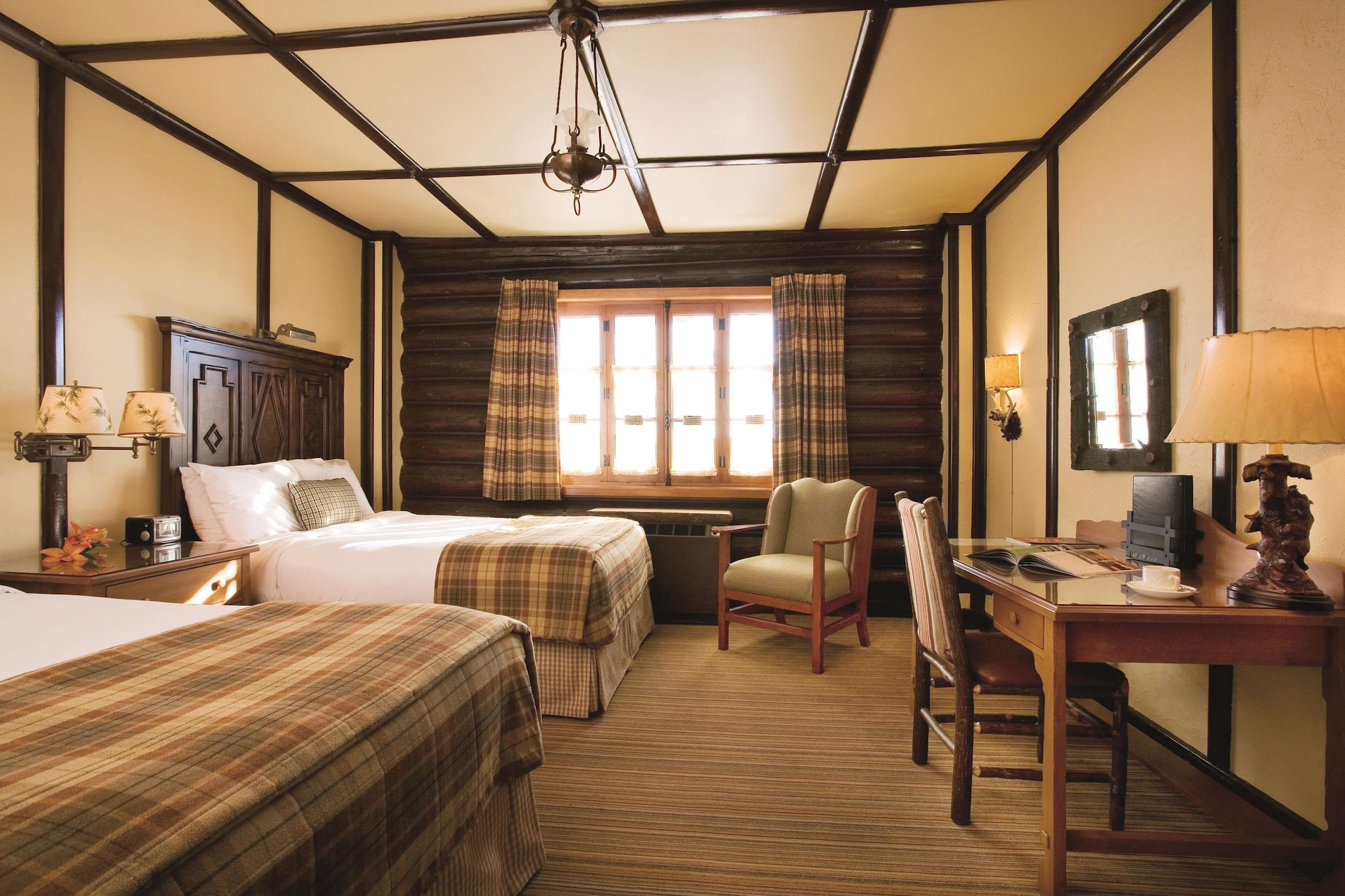 Fairmont, King Bed
