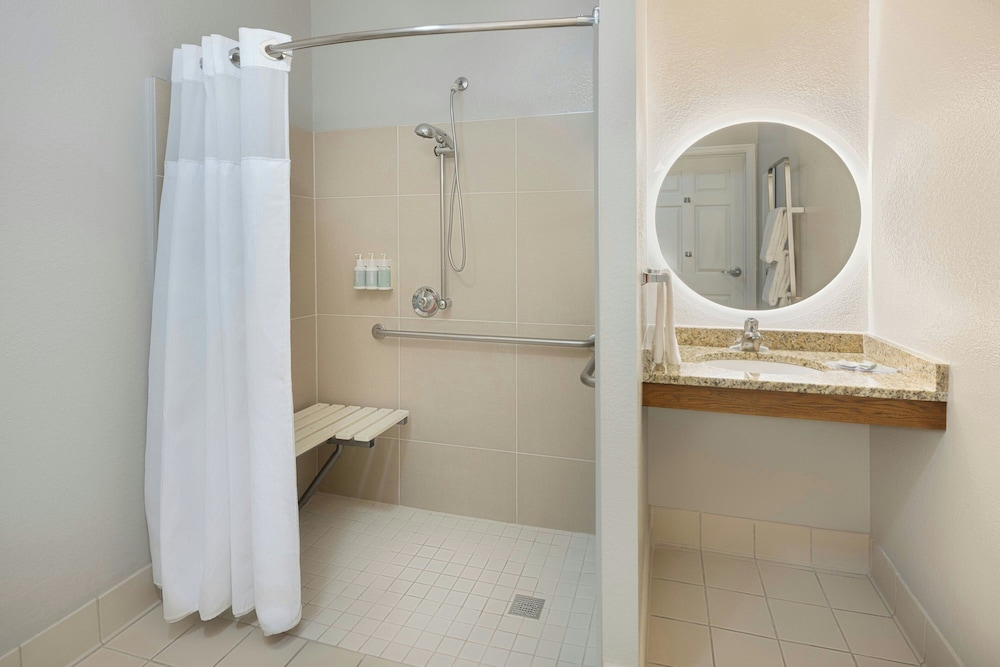 TownePlace Suites by Marriott Orlando East/UCF Area 46/47