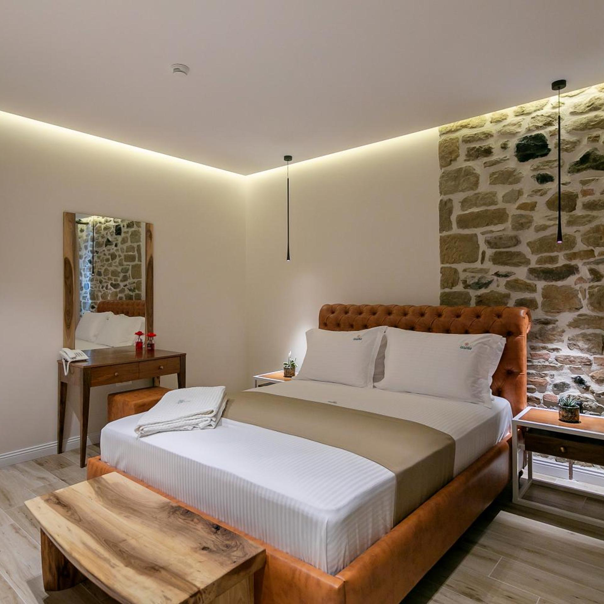 Vecchia Boutique Hotel 36/69