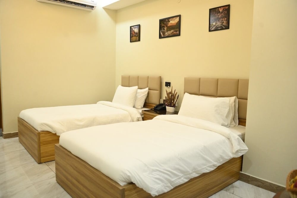غرفة قياسية بسريرين منفصلين، Hotel Pearl Inn 4/9